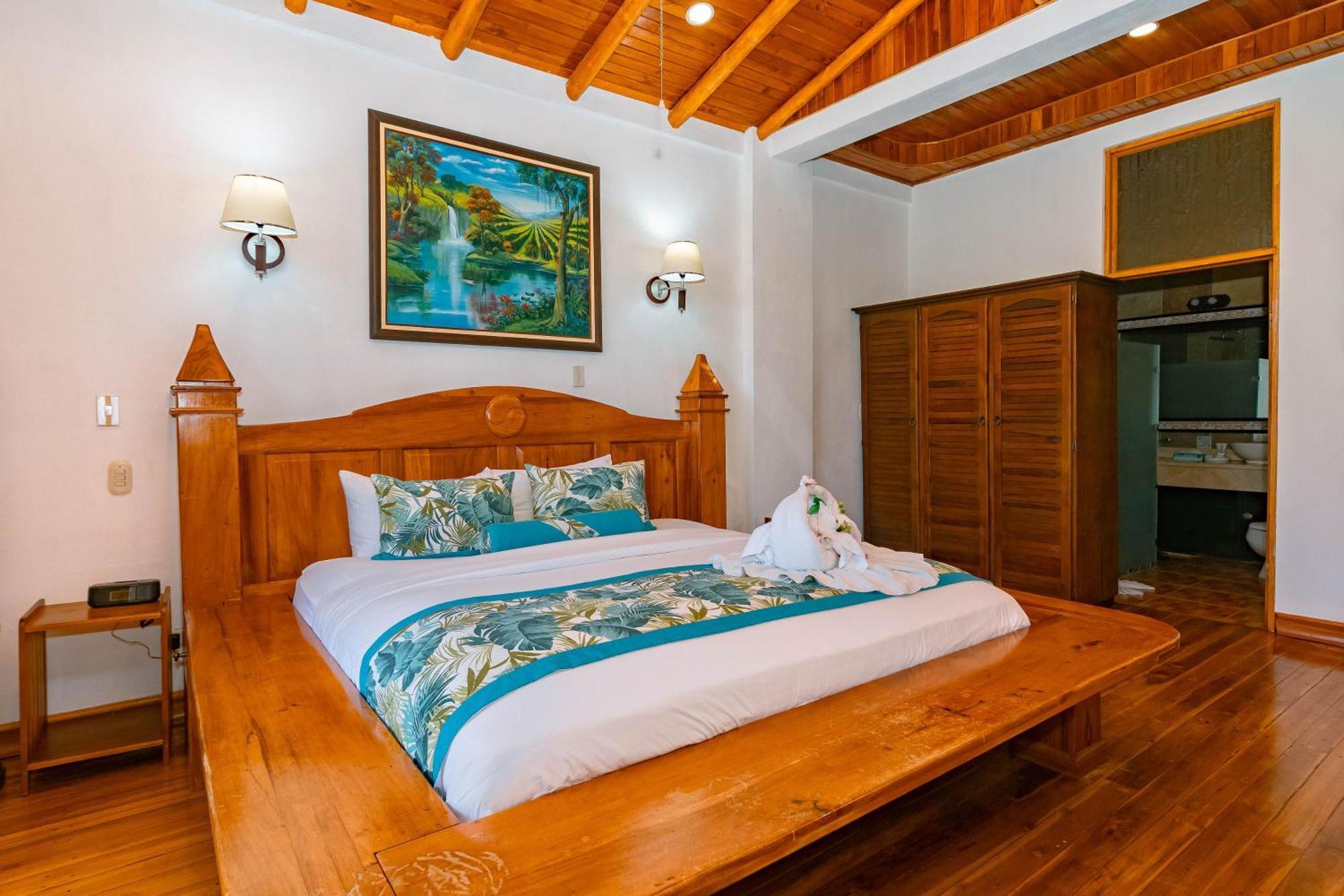 Hotel San Bada Resort & Spa Мануел Антонио Екстериор снимка